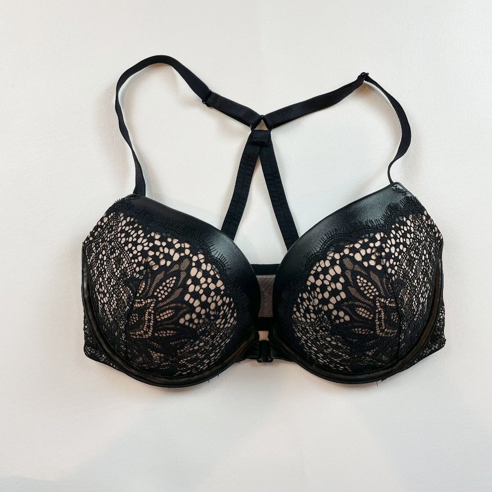 NWOT Victoria's Secret Bra 32DD Very Sexy Push-Up Black Lace Front Closure